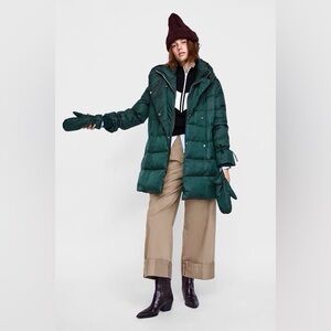 Zara modern quilted Down Puffer Coat with hood, removable collar & mittens EUC